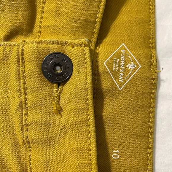 Jeans - Picture 3 of 3